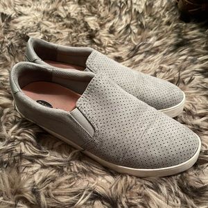 Dr. Scholl’s size 8 flats